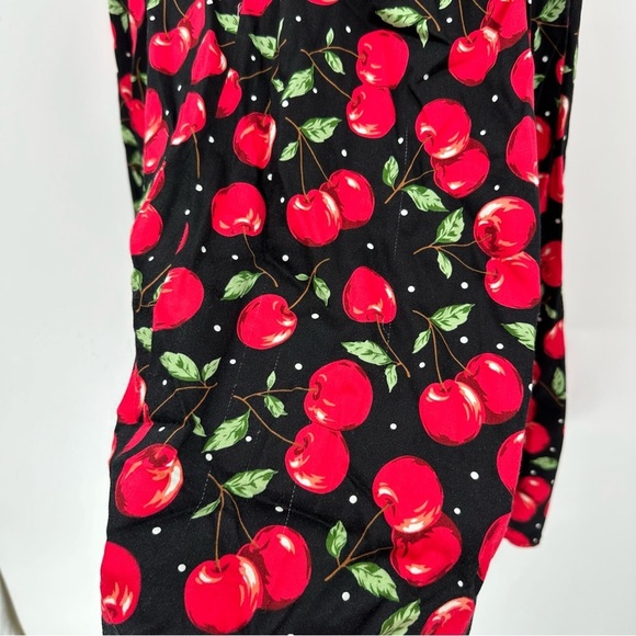 Novelty Print Vintage Cherry Print Pin Up Dress Cotton Blend Size Medium - Picture 9 of 9